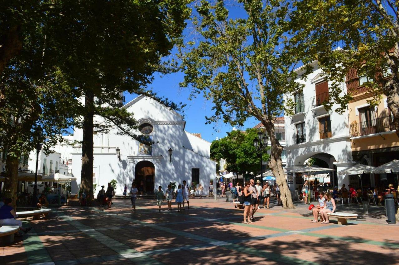 Rico Apartaments Parador Nerja Kültér fotó